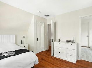 276 Overlook Rd, New Rochelle, NY 10804