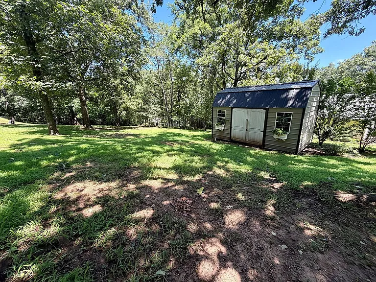 602 Azure Hills Dr — Photo 43