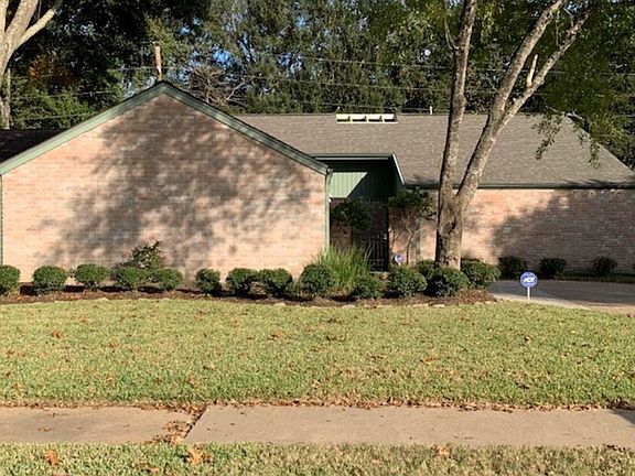 2nd image of 4718 Hidden Springs Dr