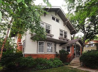 900 South Blvd, Evanston, IL 60202