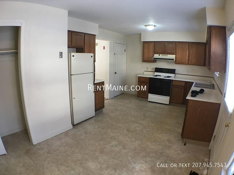 1st image of 114 Main Rd S APT B