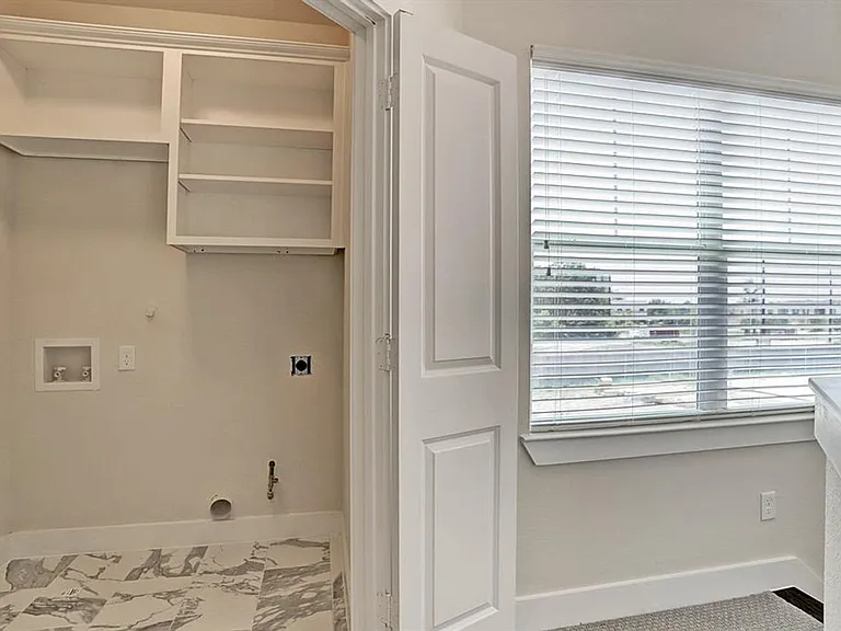 8808 Hollister Pine Ct — Photo 21