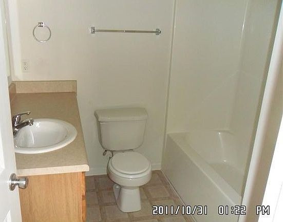 5th image of 10405A Ethel St