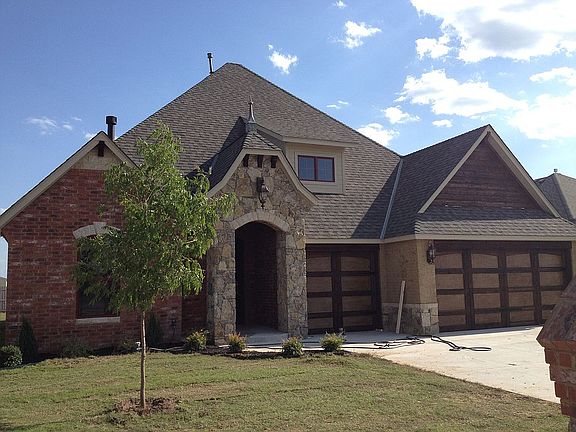 5th image of 5008 SW 126th Ter