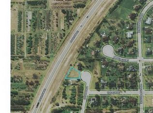 905 Lorr Dr, Woodstock, IL 60098