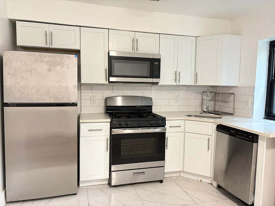 8 Catherine Ct #1A
