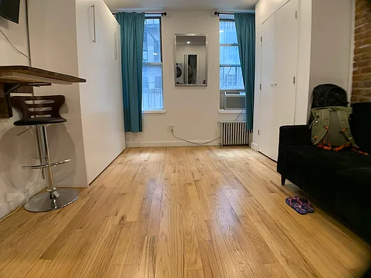 Rented by Keller Williams NYC | media 8