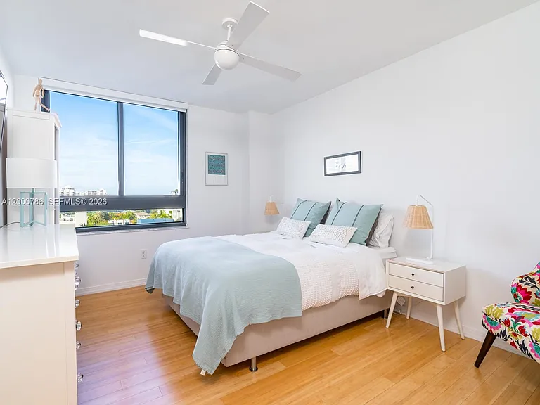1330 West Ave #711 — Photo 12