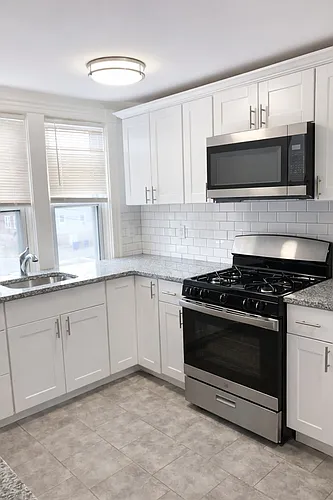 299 State St #3 Photo 1