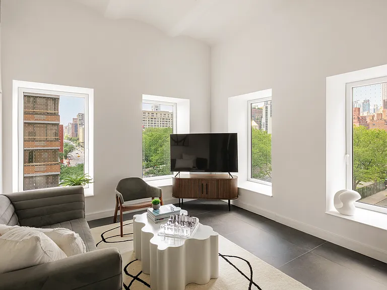 650 1st Ave #6M — Photo 10