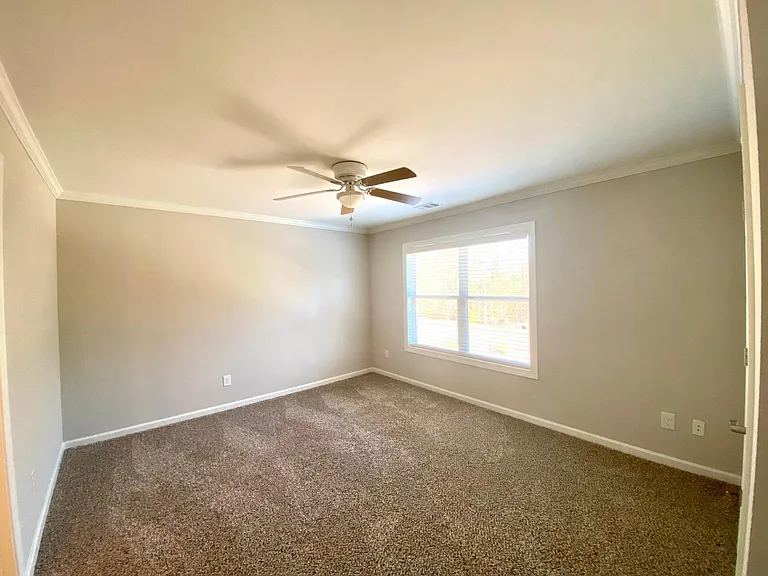 1470 Camden Cove Dr — Photo 31