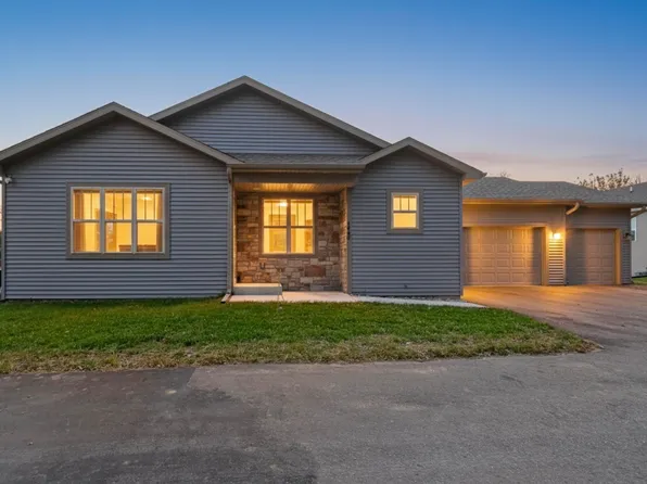 1440 Martiny Ct, Baraboo, WI 53913