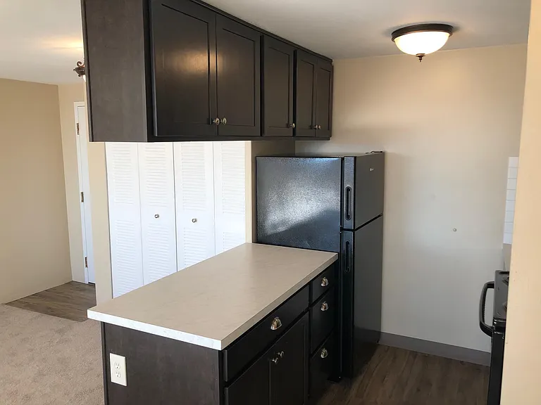 Residence at Governors Park — Photo 22