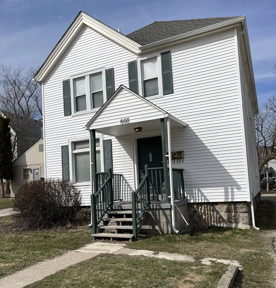 Studio, 400 sqft, $875 — Photo 1