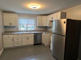 177 Crescent St, Shrewsbury, MA 01545