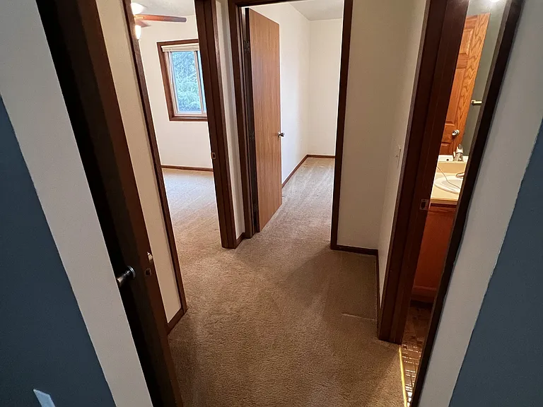 514 S Main St — Photo 1