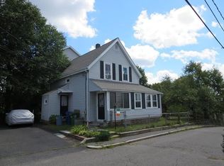 7 Cheney Ct, Newton, MA 02464