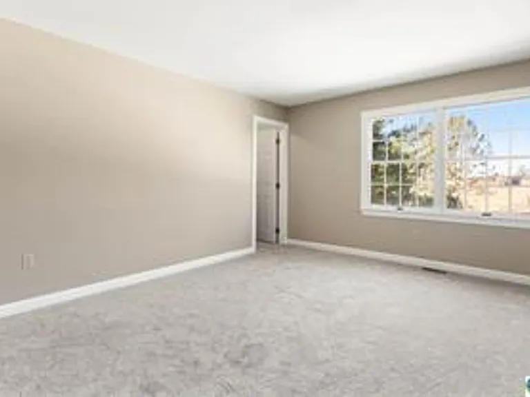 8348 Pheasant Run — Photo 14