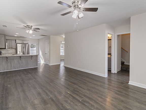 5th image of 1911 Sandal Brook Rd