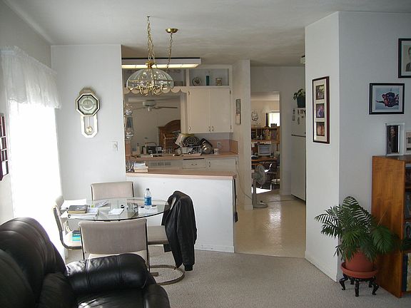 Scene From Livingroom to Familyroom