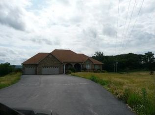 14861 High Ridge St, Blue River, WI 53518