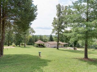 314 N Lake Dr, Hillsboro, MO 63050