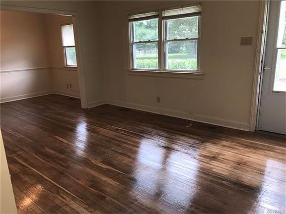 5th image of 4866 Burtwood Ln
