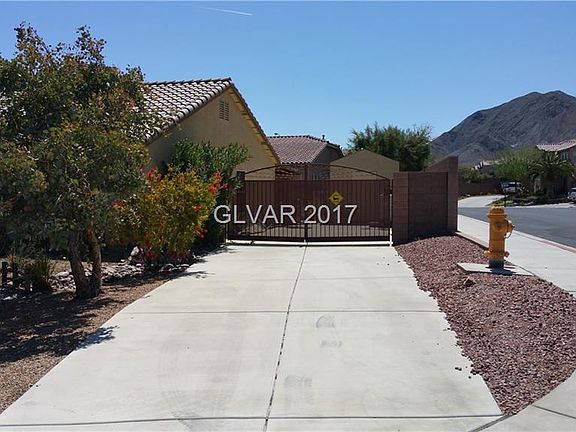 3rd image of 173 Sandhill Crane Ave