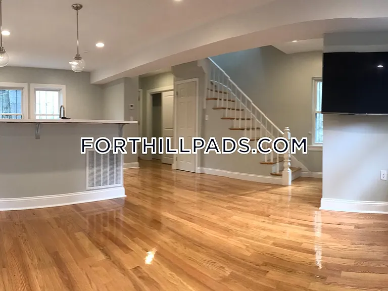 6 Saint James Pl — Photo 23