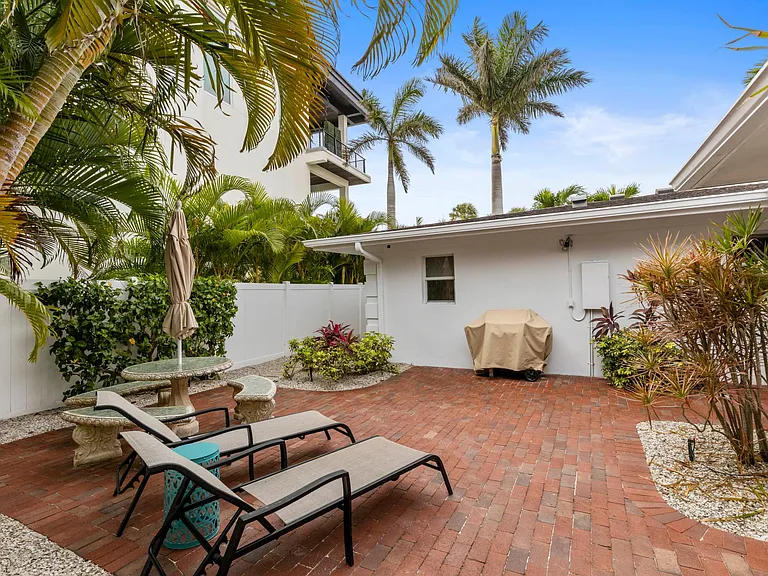 257 Benjamin Franklin Dr — Photo 25