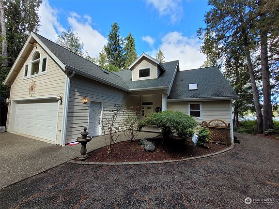 5th image of 2031 E Mason Lake Drive E