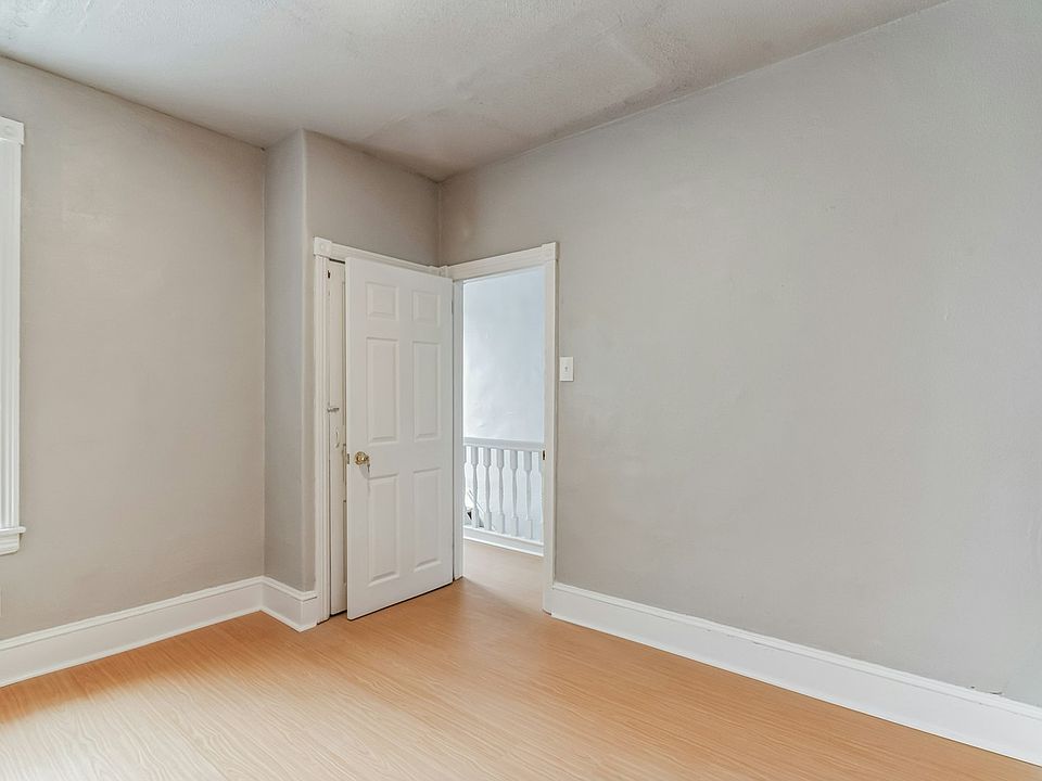 1st image of 864 E Chelten Ave Floor 1