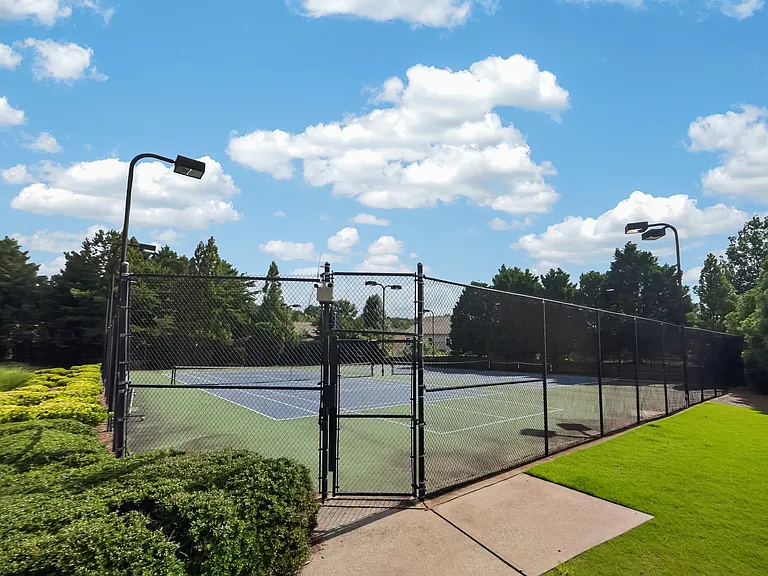 685 Highgrove Way — Photo 32