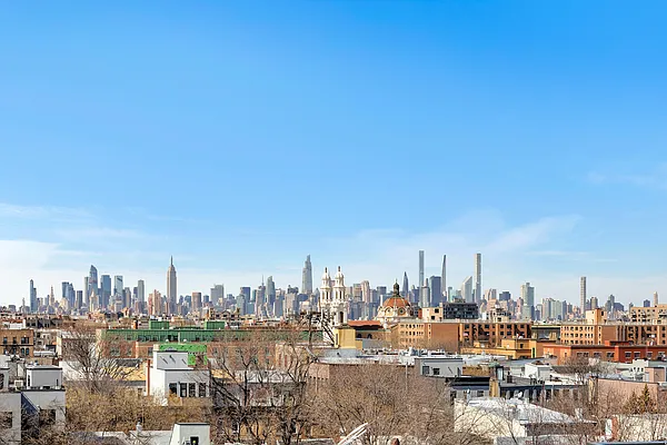Sold by Compass | media 7