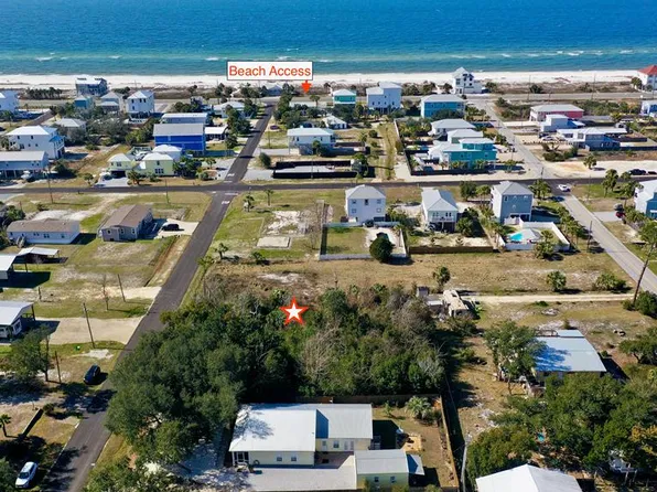 10 Ponce De Leon St, Pt Saint Joe, FL 32456