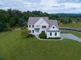 92 Victoria Dr #1, Poughquag, NY 12570