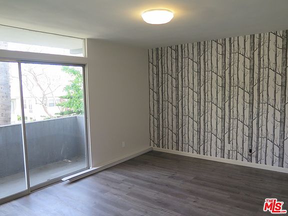 4th image of 1253 N Hayworth Ave APT 203