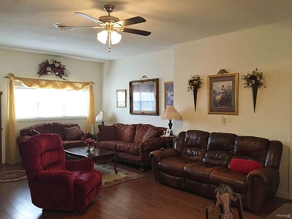 LARGE OPEN SPACE FOR FAMILY GATHERINGS