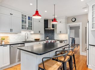 26 Beck St, Newburyport, MA 01950