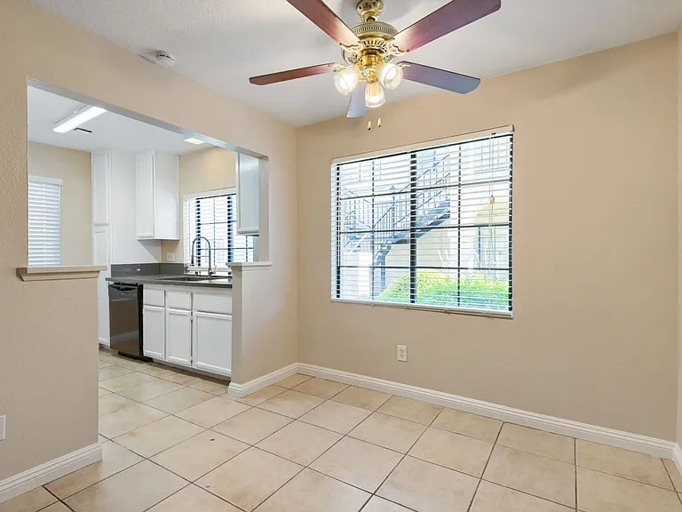 4860 Nara Vista Way #102 — Photo 8