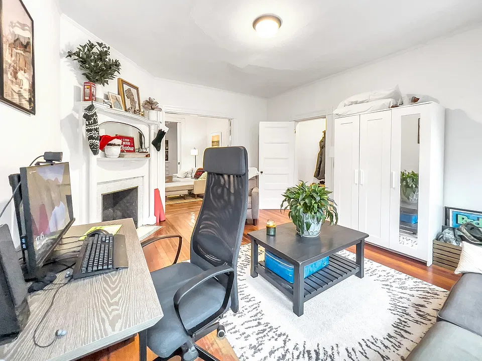 287 Chestnut Ave #1