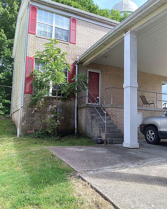 1st image of 2114-2116 Breezy Dr