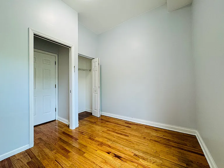 713 S Aberdeen St #2F — Photo 5