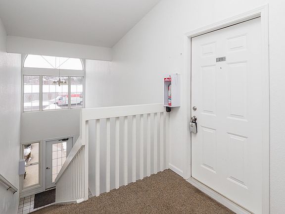 4th image of 4050 W Centre Ave APT 213