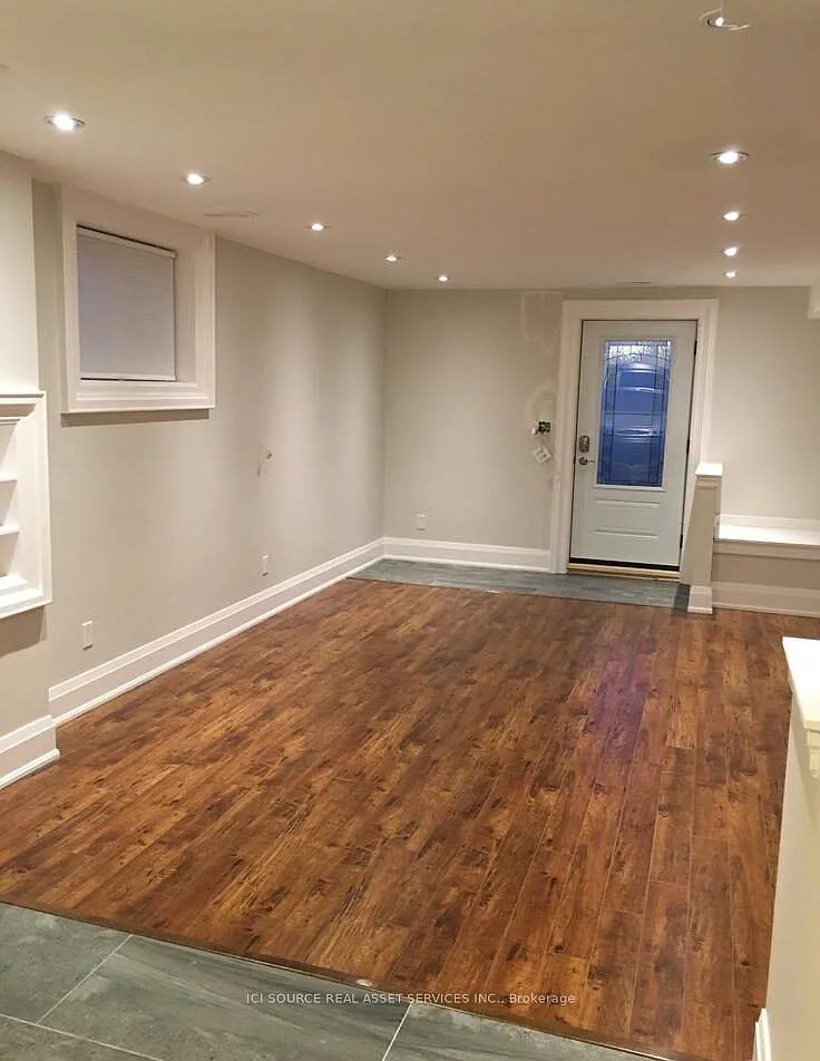 2 bed, $1,950 — Photo 2