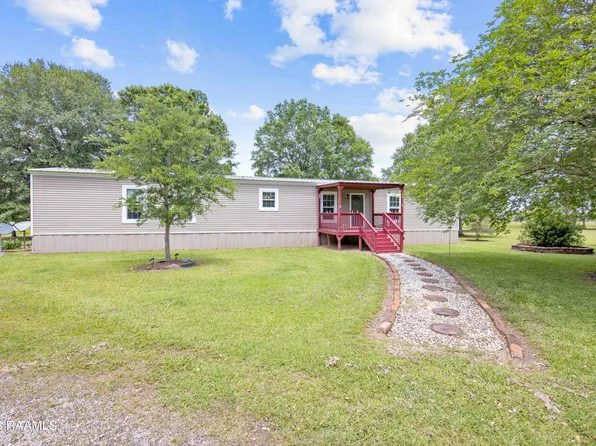 5202 Renie Dr, Erath, LA 70533