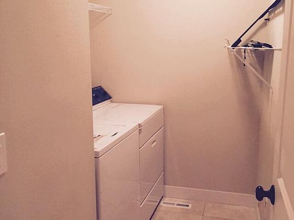 5th image of 12611 NE 119th St APT F-10