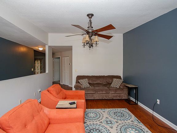 3rd image of 29207 Harbour Vista Cir