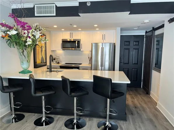 3481 Lakeside Dr NE APT 604, Atlanta, GA 30326