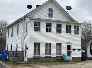 7 Packerville Rd, Plainfield, CT 06374